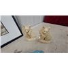 Image 5 : Two Framed Dog Prints, Blue Ceramic Planter Cat Bookends