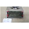 Image 2 : Empire Aristocrat Portable Manual Typewriter with Carrying Case