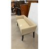 Image 3 : Upholstered Bench with Rolled Arms and Nailhead Trim 49 x 19 x 23