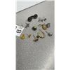 Image 4 : Assorted Jewelry Collection