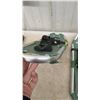 Image 5 : Powder Ridge 18" Snowshoes, Good Condition