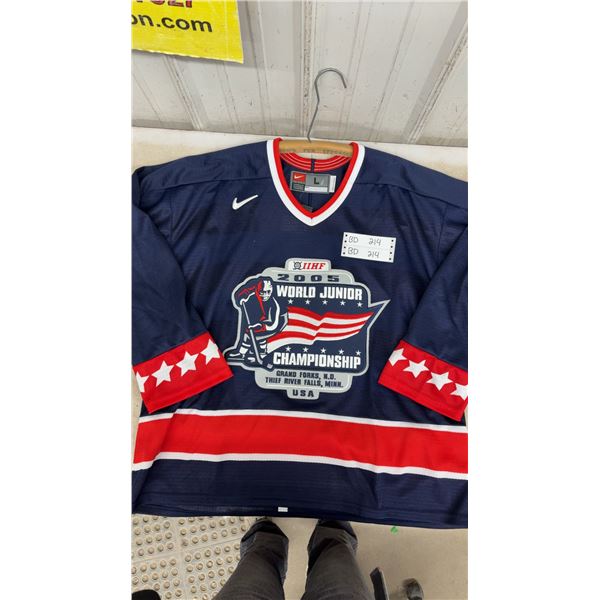 New Nike Men's Large IIHF World Junior Hockey Championship Jersey, Made in Canada
