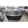 Image 3 : Whirlpool Stainless Steel Slide-In Electric Range with Glass Cooktop