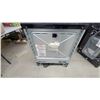 Image 8 : Whirlpool Stainless Steel Slide-In Electric Range with Glass Cooktop