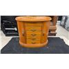 Image 10 : Wooden Jewelry Box with Mirror, Assorted Rings, Necklaces, Earrings, Brooches, and More