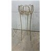 Image 4 : Two Metal Wire Plant Stands