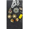 Image 3 : Broken Costume Jewelry/ Craft Supplies