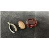 Image 4 : Collection of Vintage Costume Jewelry Brooches and Pins