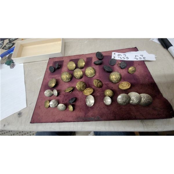 Collection of Vintage Military Uniform Buttons in Brass, Silver, and Black Finishes 33x