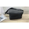 Image 10 : Fisher & Paykel SleepStyle 200 CPAP Humidifier HC234JHU with Nasal Mask and Carrying Case