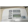 Image 4 : Fisher & Paykel SleepStyle 200 CPAP Humidifier HC234JHU with Nasal Mask and Carrying Case
