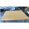 Image 6 : Dining Table 41 1/2 x 53 1/2" with Underside Leaf 17"