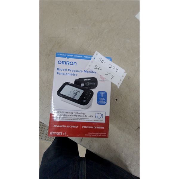 Omron BP7365CAN Blood Pressure Monitor with Afib Screening Technology New