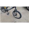 Image 3 : Avigo Antic 20" BMX Bicycle with Black Frame