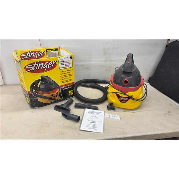 Stinger 2.5-Gallon Wet/Dry Vacuum, 1.75 HP, with Hose, Attachments, Manual