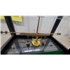 Image 4 : Antique Brass Analytical Balance Scale in Glass and Wood Display Case 18 x 17 x 9"