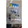 Image 4 : McFarlane Toys Slap Shot Hanson Brothers Hockey Action Figures, Set of Two