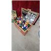 Image 2 : Enesco Treasure Chest Musical Toy Box Figurines, Set of Three