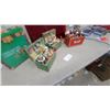 Image 6 : Enesco Treasure Chest Musical Toy Box Figurines, Set of Three