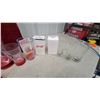 Image 2 : Budweiser Beer Glasses, Winnipeg Jets Tumblers, Pepsi Pilsner, and More