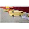 Image 4 : Oscar Mayer Wienermobile Plastic Toy Cars, Set of Four