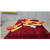 Image 1 : Oscar Mayer Wienermobile Plastic Toy Cars, Set of Four