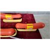 Image 3 : Oscar Mayer Wienermobile Plastic Toy Cars, Set of Four