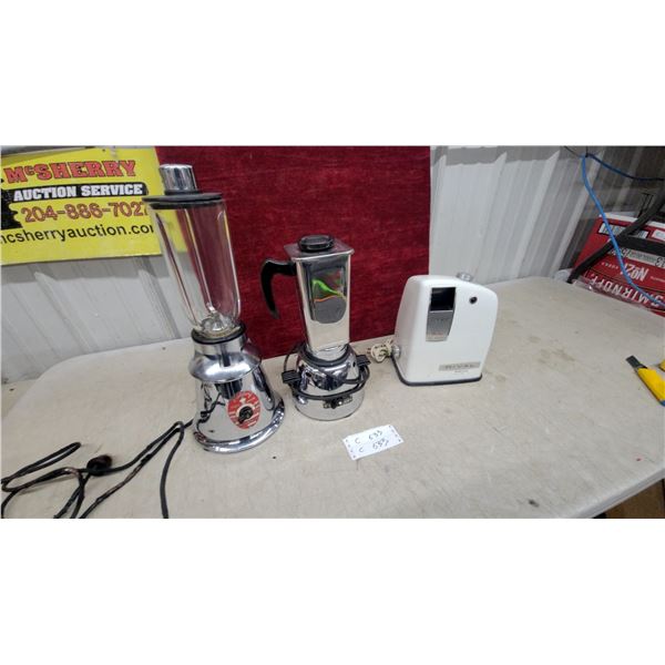 Waldorf Liqui-Mixer Chrome Blender, McGraw Lizer Blender, and Rival Ice Machine