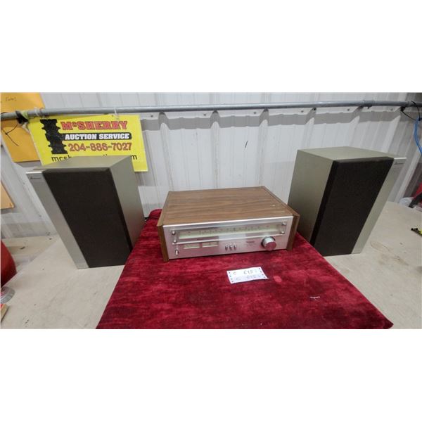 Technics ST-7300 FM/AM Stereo Tuner with Two Speakers