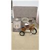 Image 2 : Hallmark Kiddie Car Classics Sidewalk Cruisers Collection Die-Cast Models and More