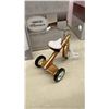 Image 4 : Hallmark Kiddie Car Classics Sidewalk Cruisers Collection Die-Cast Models and More