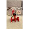 Image 7 : Hallmark Kiddie Car Classics 1961 Murray Fire Chief Pedal Car Ornament and More