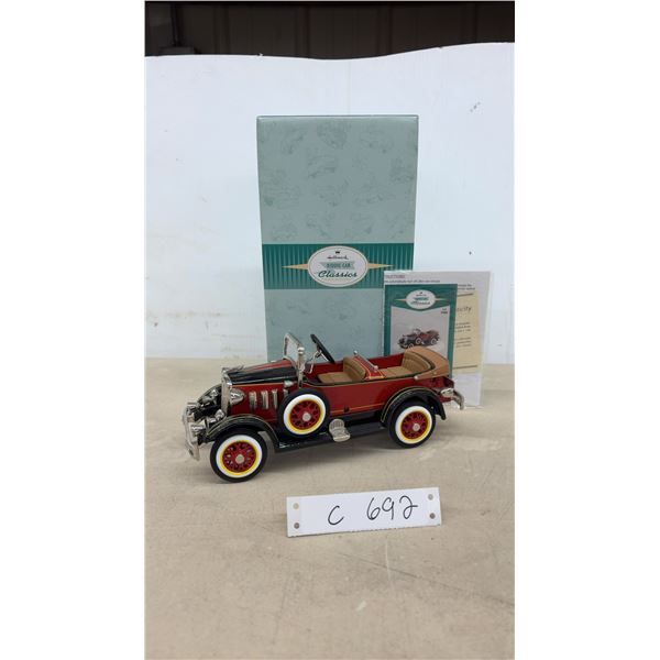Hallmark Kiddie Car Classics 1935 American LaFrance 1:7 Scale Limited Edition Model