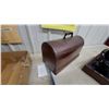 Image 6 : Singer Model 99K Electric Sewing Machine with Portable Wooden Case