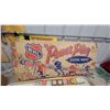 Image 2 : NHL Power Play Electric Hockey Game No. 540 by Eagle Toys with Original Box and Players