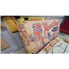 Image 3 : NHL Power Play Electric Hockey Game No. 540 by Eagle Toys with Original Box and Players