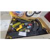 Image 7 : Tyco Magnum 440-X2 California Gt Slot Car Racing Set with Track and Cars