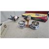 Image 4 : Starbucks Barista Solo Single-Serve Coffee Maker with Travel Mug Speaker Stand and More