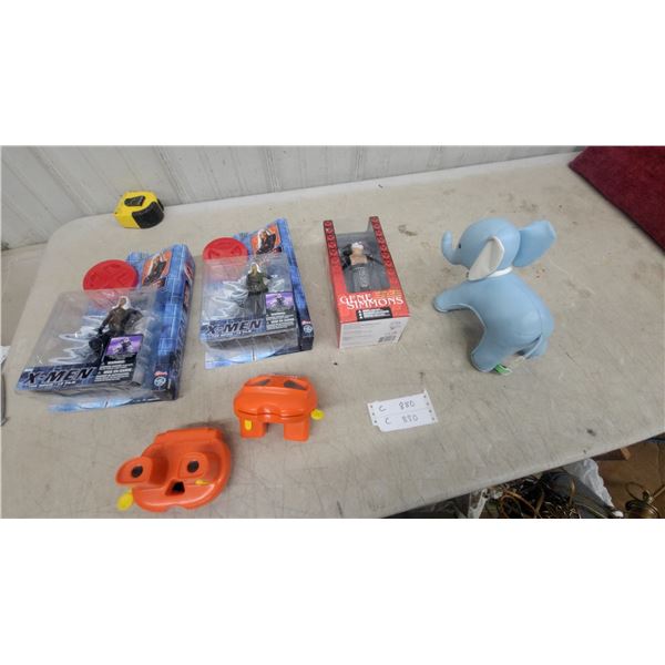 Two Toy Biz X-Men the Movie Halle Berry as Storm Action Figures and More