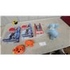 Image 1 : Two Toy Biz X-Men the Movie Halle Berry as Storm Action Figures and More