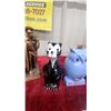 Image 3 : Blinky Blue Owl Bank with Box, Postal Worker Mailbox Bank, and More