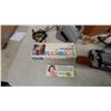 Image 8 : Polaroid Automatic 210 Land Camera with Sylvania Flashbulbs, Carrying Case, and More