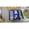 Image 3 : Miniature Porcelain Tea Sets, Walt Disney the Fox and the Hound Picture Disc, and More