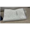 Image 2 : Dosaze Memory Foam Contour Pillow with Original Box