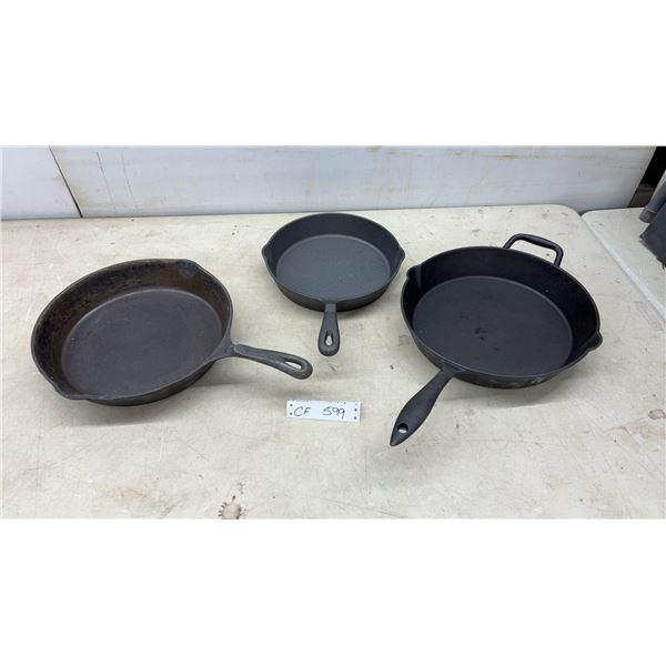 Cast Iron Skillet Set, Lagostina 12" Skillet, Cracker Barrel 10" Skillet, and More