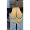 Image 3 : Victorian-Style Floor Lamp with Fringed Shade and Glass Tray Table 60"