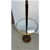 Image 4 : Victorian-Style Floor Lamp with Fringed Shade and Glass Tray Table 60"
