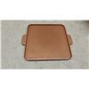 Image 2 : Copper Chef 12" Square Griddle and White Enameled Cast Iron Dutch Oven with Lid