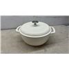 Image 5 : Copper Chef 12" Square Griddle and White Enameled Cast Iron Dutch Oven with Lid