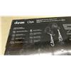 Image 7 : Danze Lisa Single Handle Pull down Kitchen Faucet in Polished Chrome with QuickDock